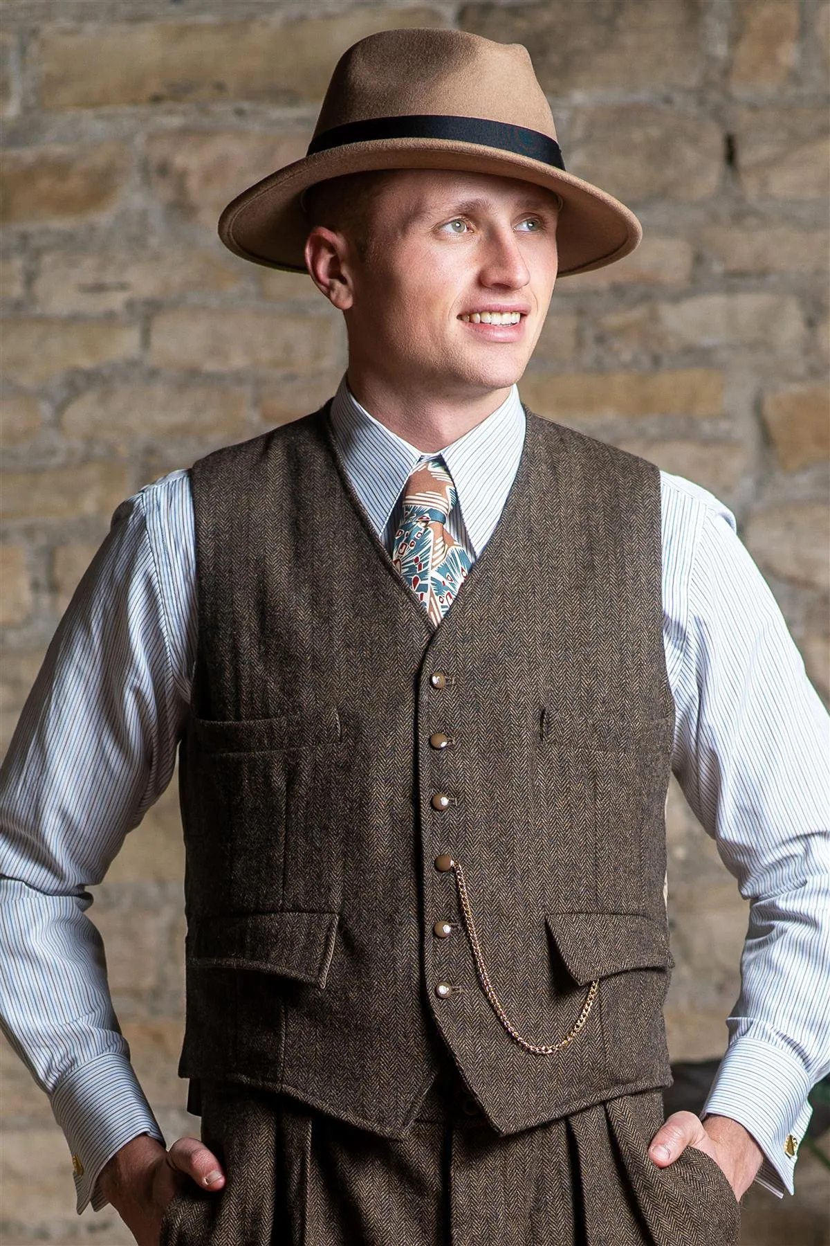 1940s Vintage Granville Herringbone Wool Waistcoat in Brown