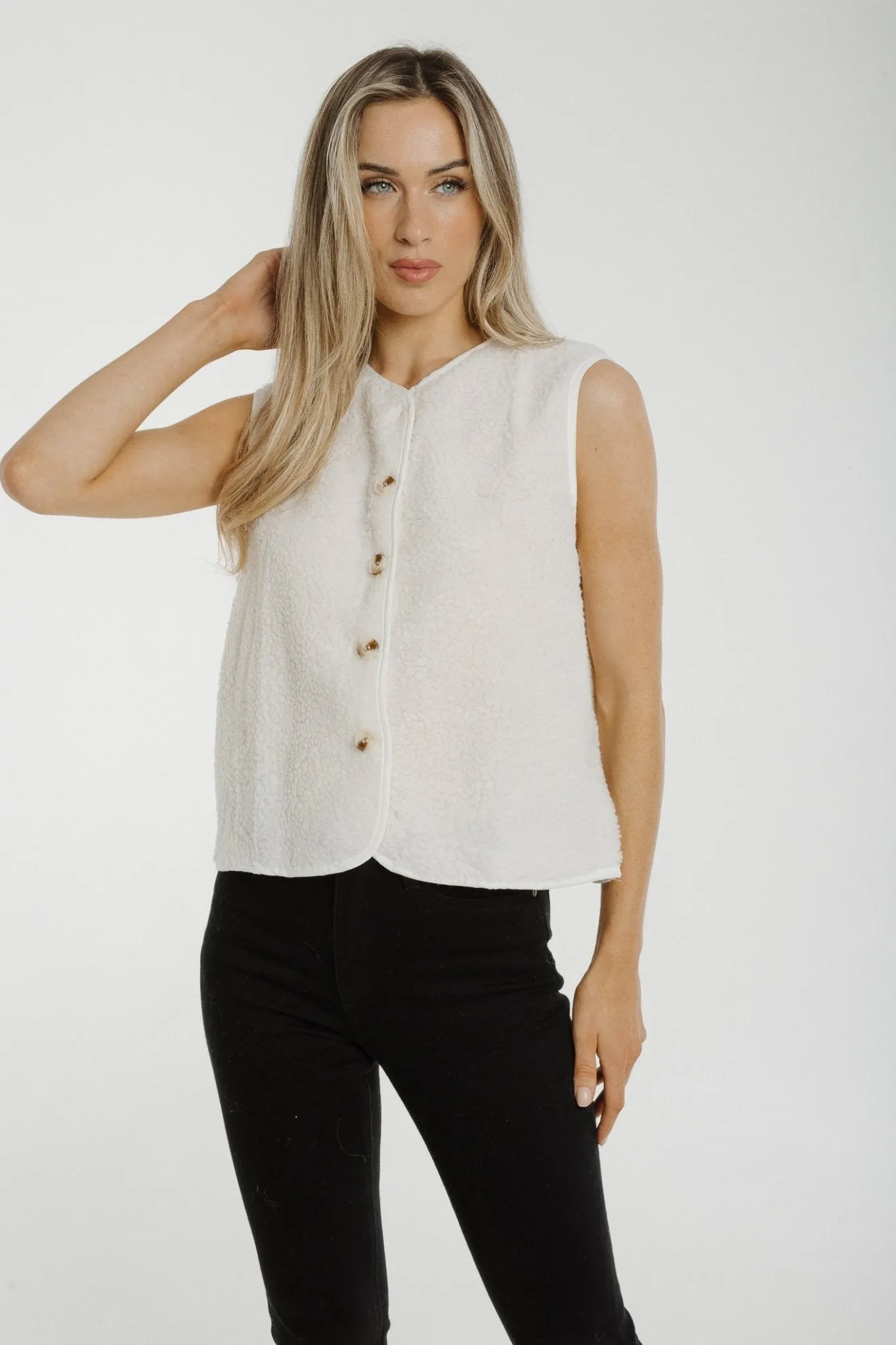 Aveen Faux Shearling Waistcoat In Cream