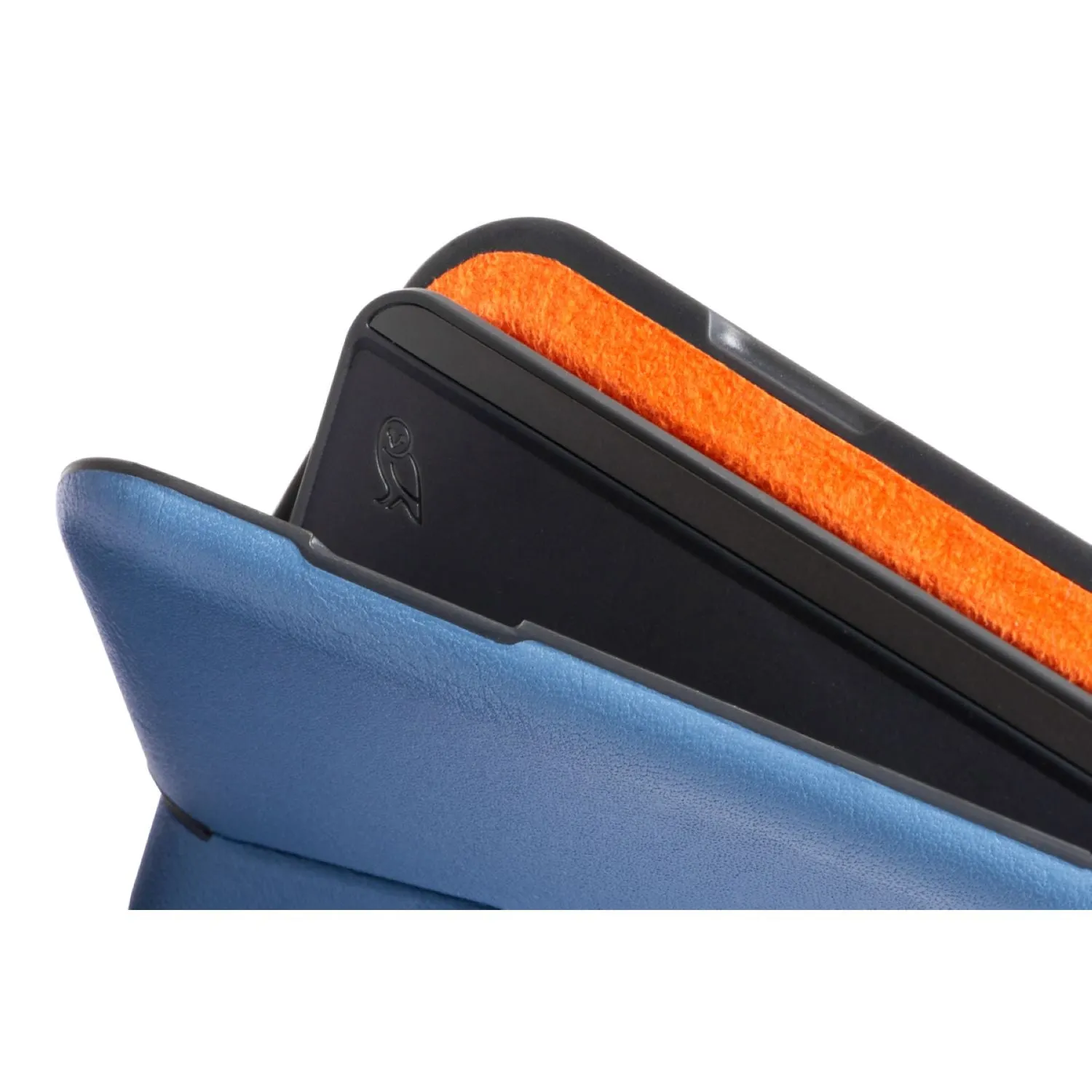 Bellroy Flip Case